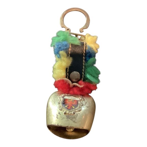 Junk Drawer Lot New and Vintage Assortment Key Chains etc - Picture 10 of 11